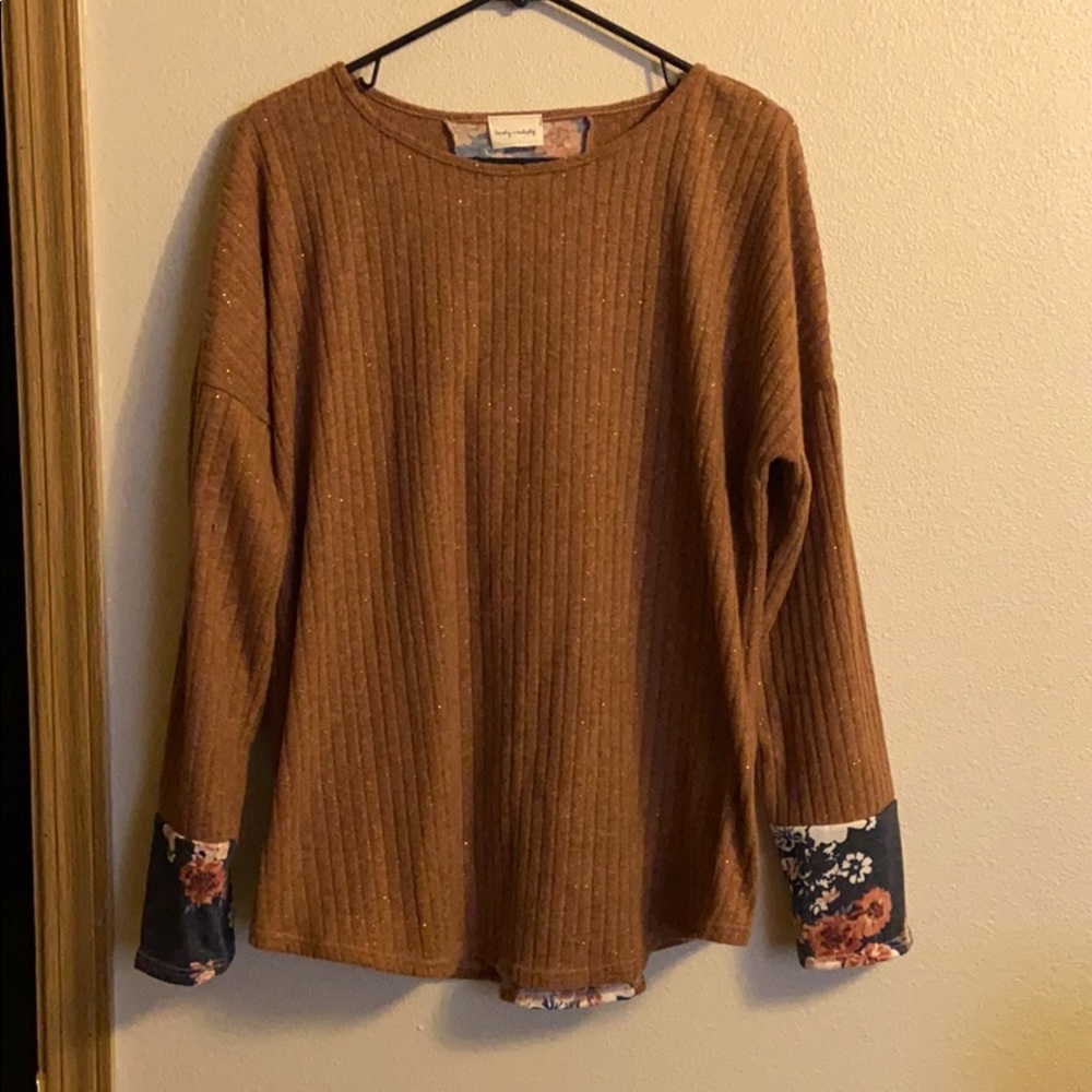 Long sleeve sweater